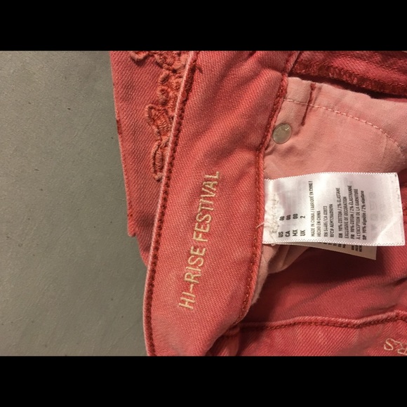 High rise short shorts - Picture 3 of 4